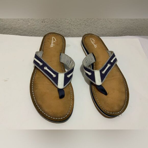 Clarks Sandals Women’s Size 8 M  Blue/White - Picture 1 of 6
